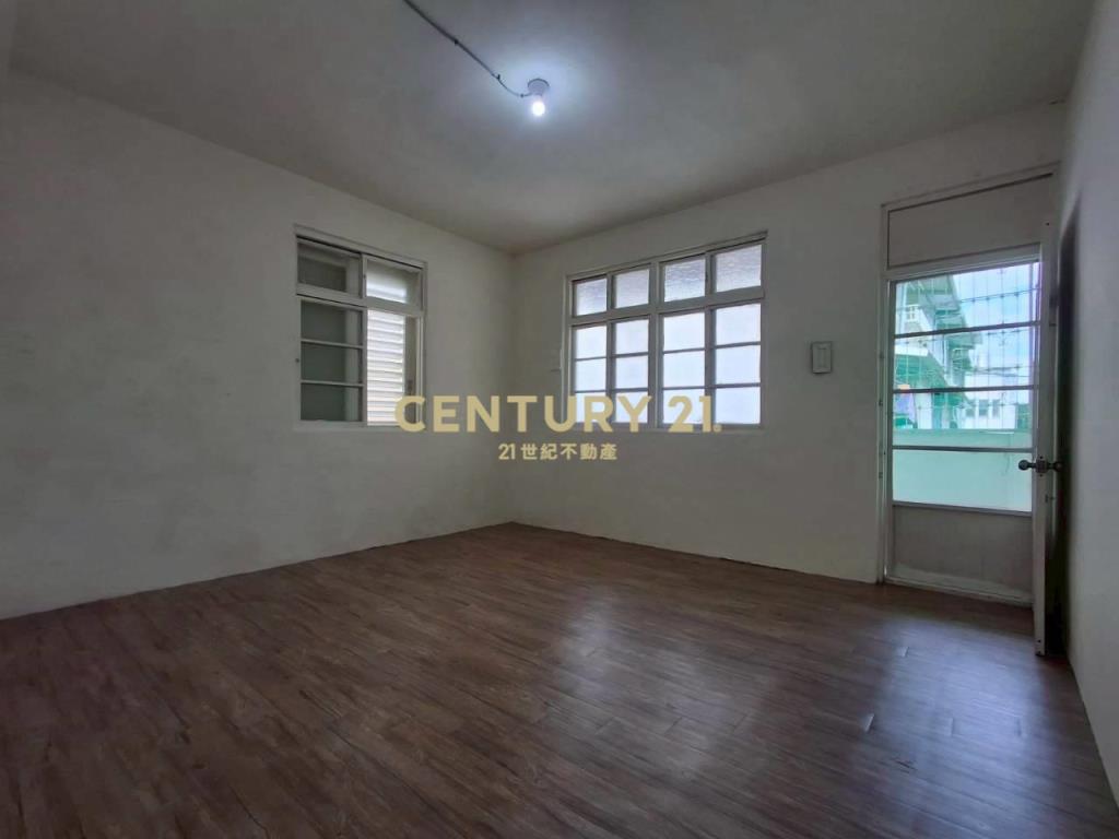 CB306宜市採光三面邊間透天