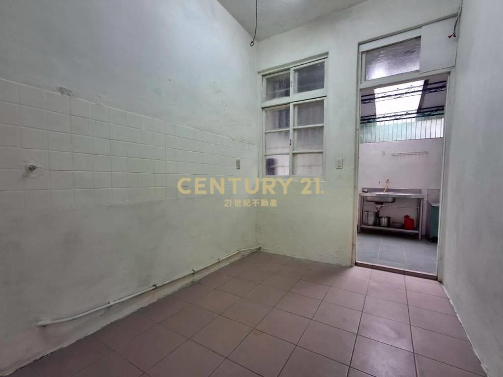 CB306宜市採光三面邊間透天