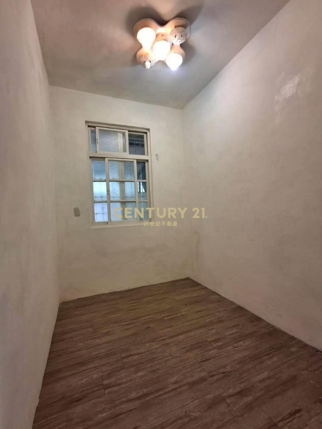 CB306宜市採光三面邊間透天