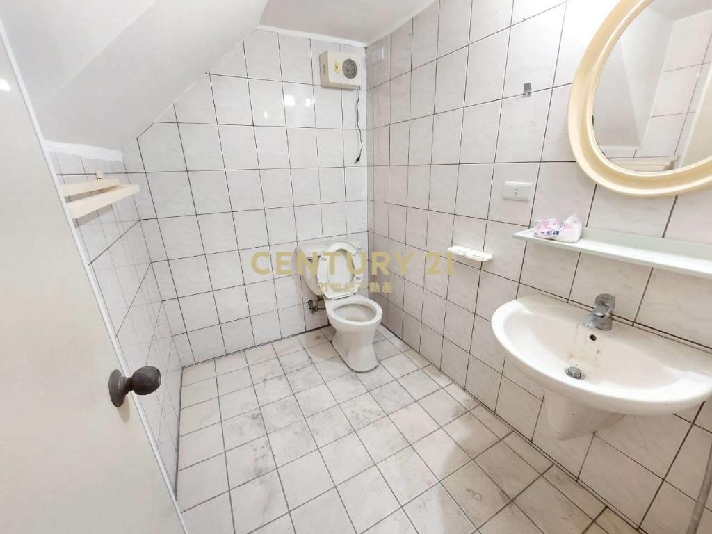 CB308近中道大坪數低總價透天