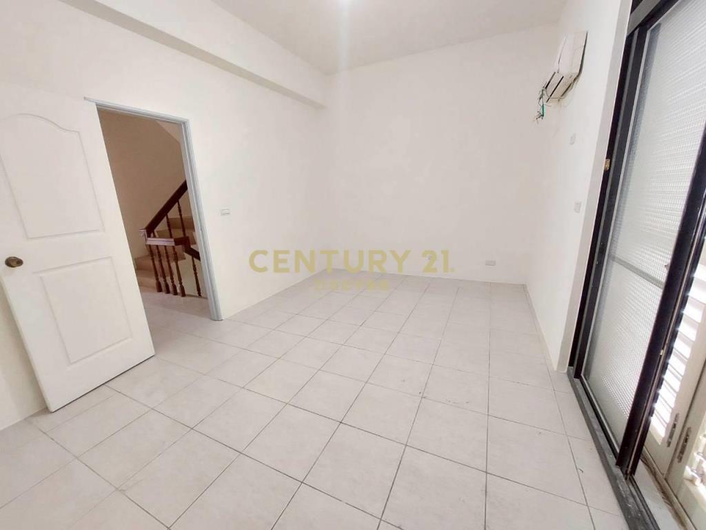 CB308近中道大坪數低總價透天