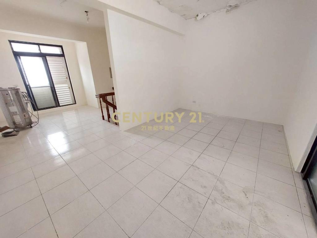 CB308近中道大坪數低總價透天