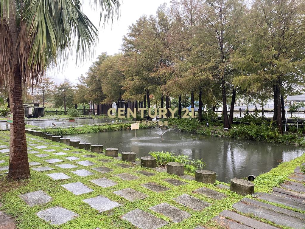 CE140峇厘島風雙面路電梯民宿