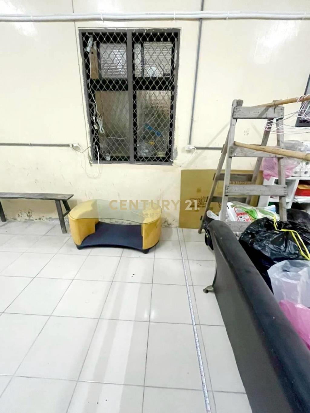 CH097員山8米道路旁倉儲(租)