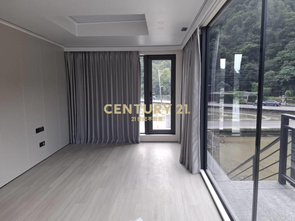 CE144礁溪環山美農舍