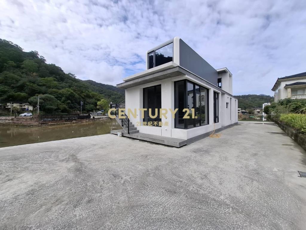 CE144礁溪環山美農舍