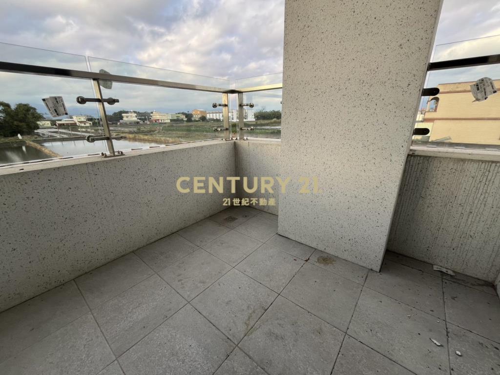 CE145新南國小大器農舍