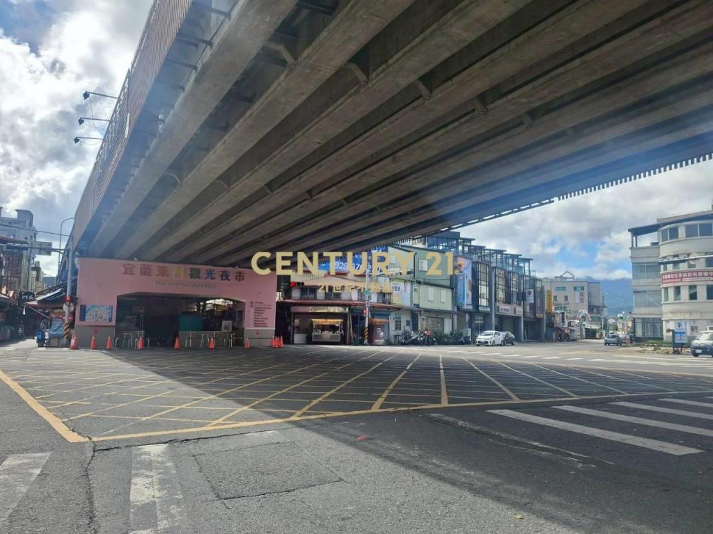 CB313宜市近轉運站透天