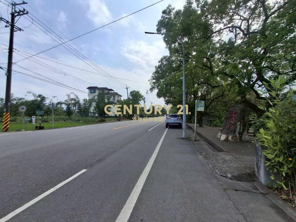 CC595員山湖畔老農農地