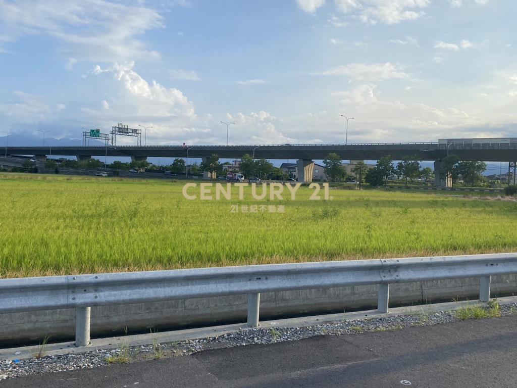 CC601近高鐵特區大面寬農地