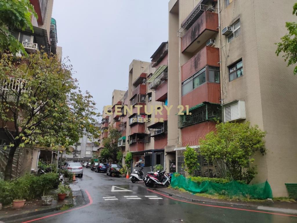 GA234宜蘭文教區高投報滿租四套房