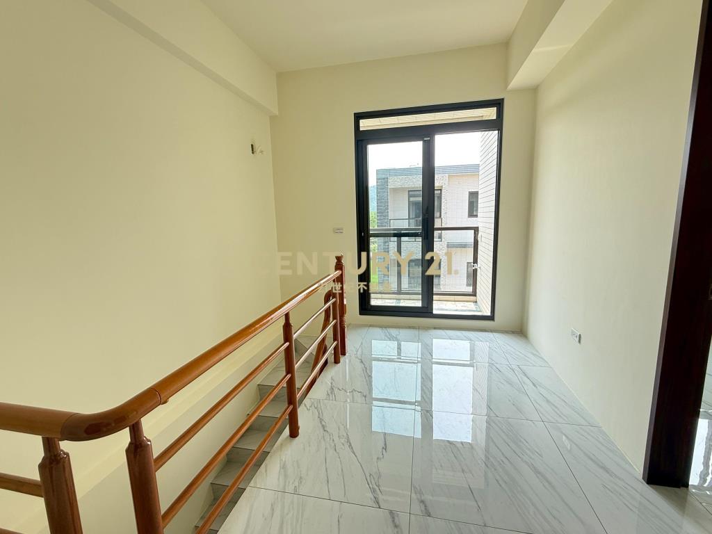 GB278員山富登新15