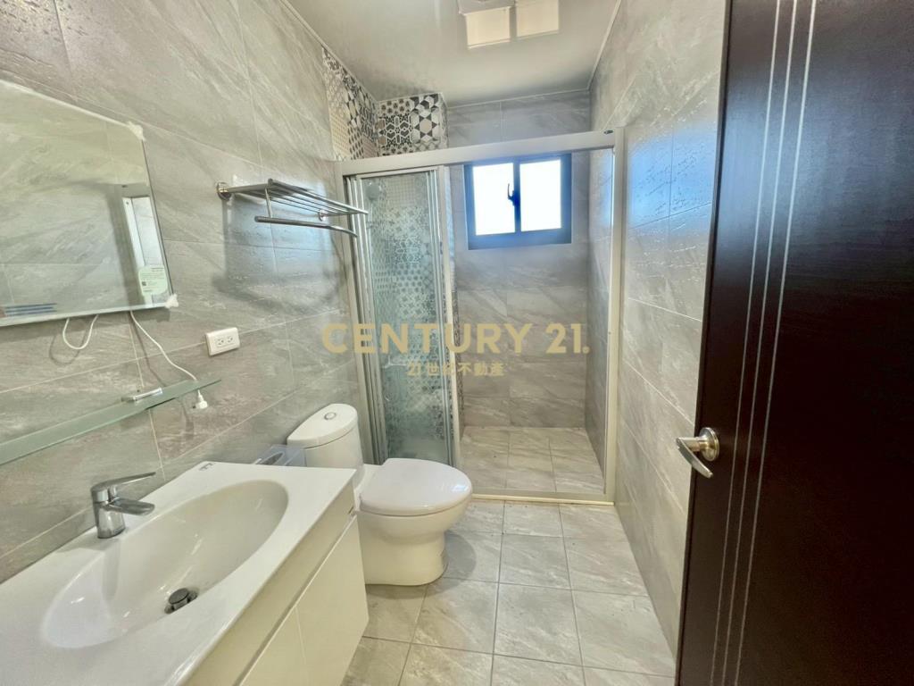 GB297礁溪國五旁全新獨棟電梯透天