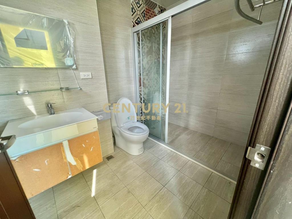 GB297礁溪國五旁全新獨棟電梯透天