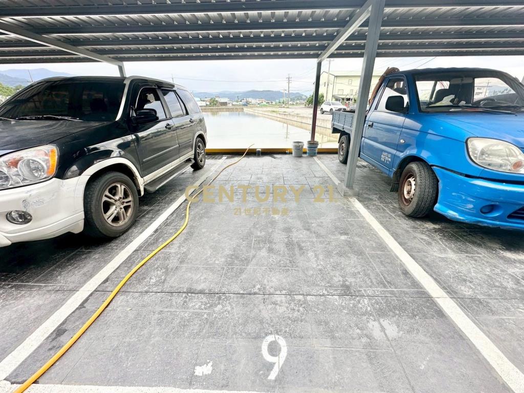 GA254冬山淬光景大坪數車位華廈
