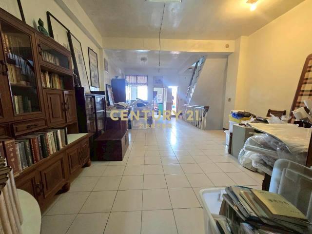 GB298近新月前後路店住