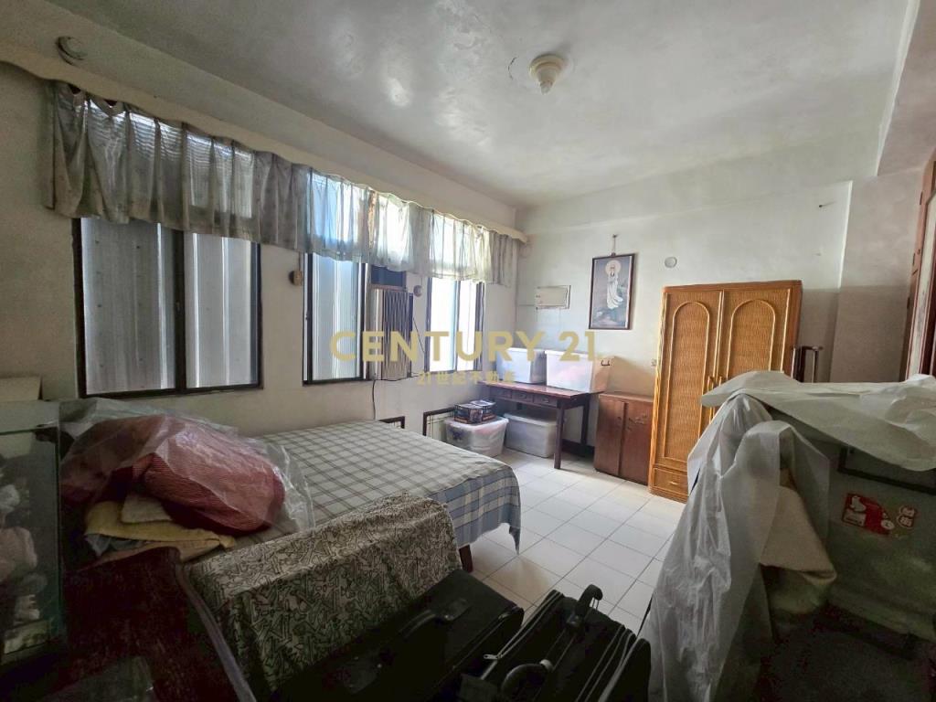 GB298近新月前後路店住