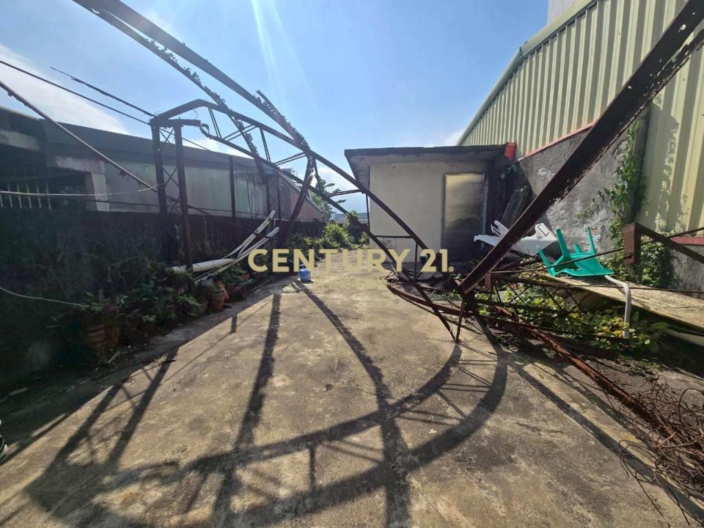 GB298近新月前後路店住