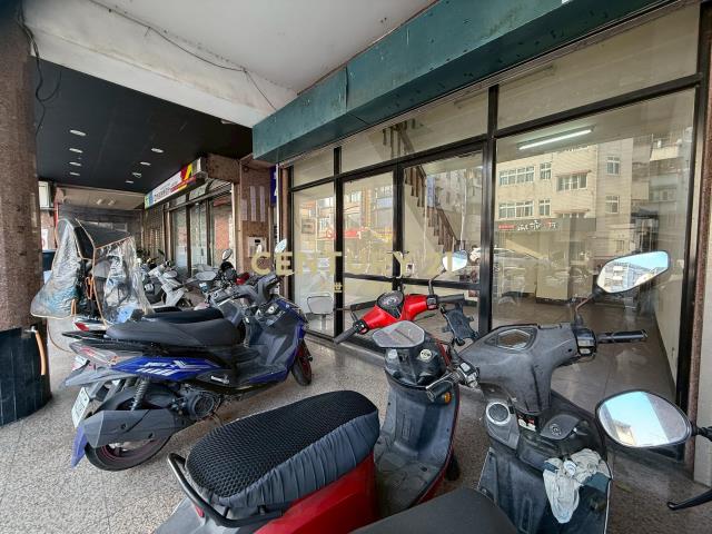 GG077宜大黃金店面