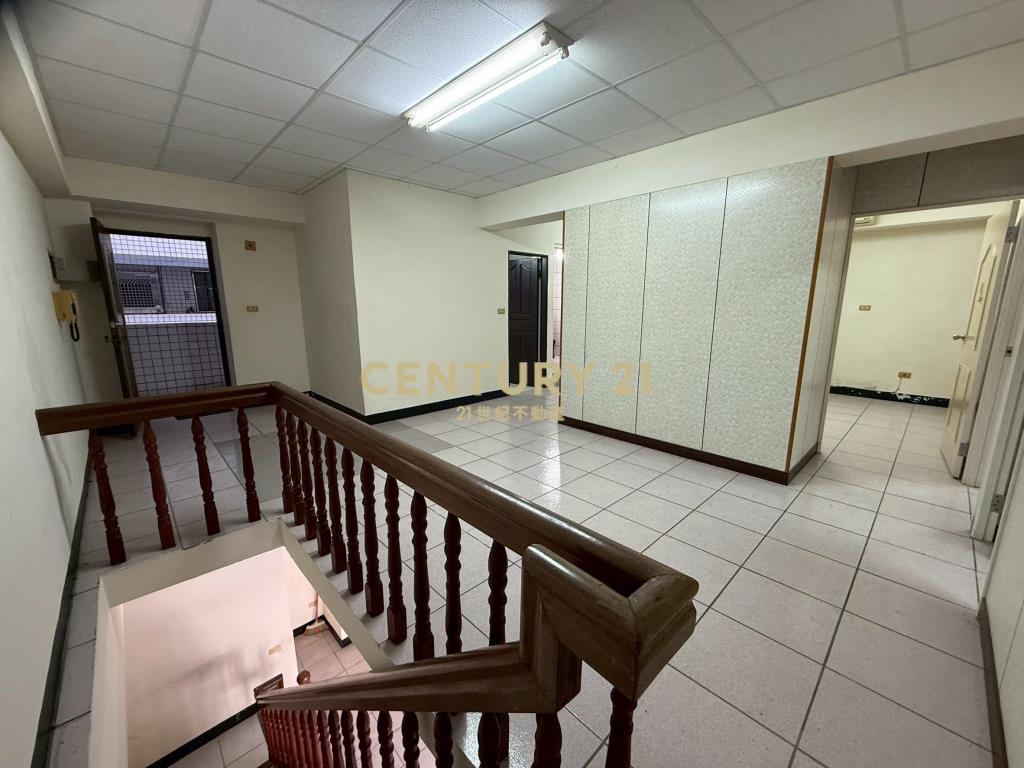 GG077宜大黃金店面