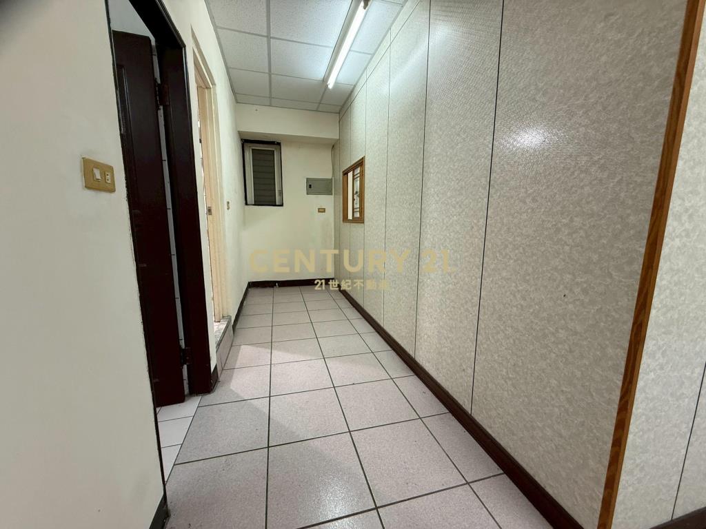 GG077宜大黃金店面