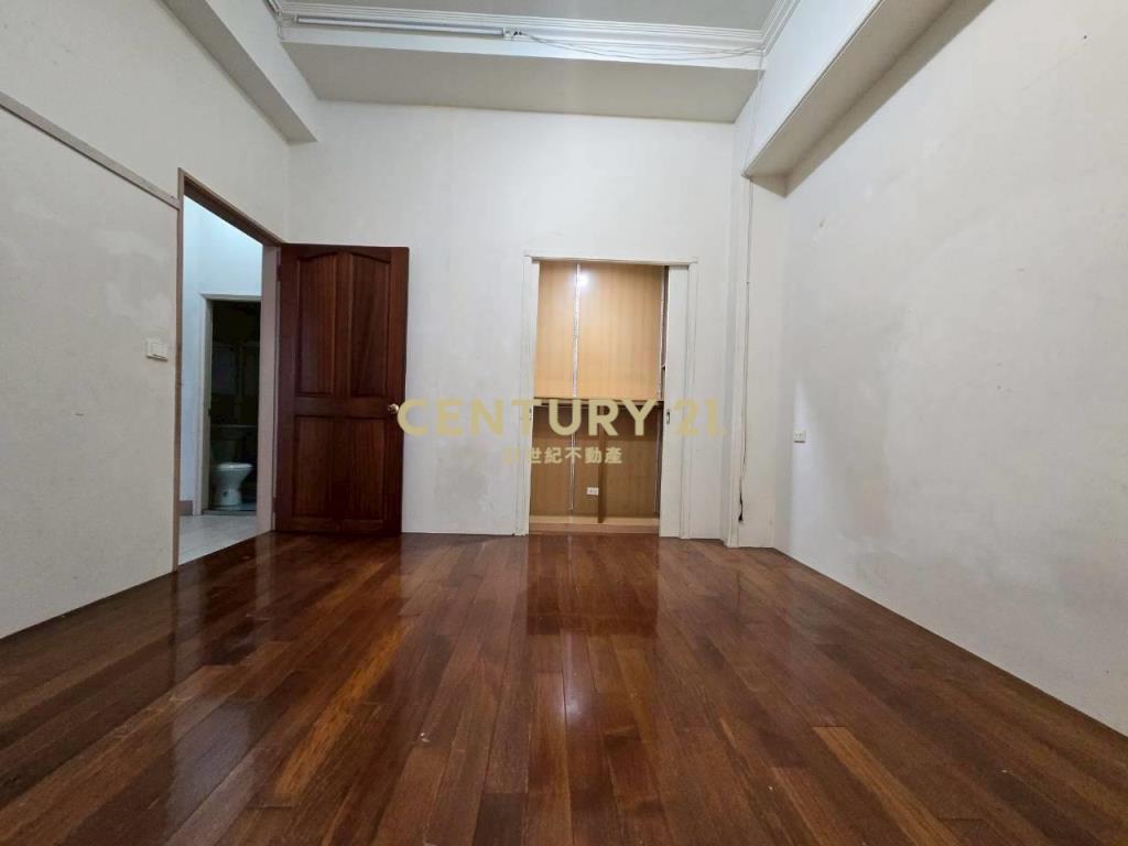 GB299宜市人車分道邊間別墅