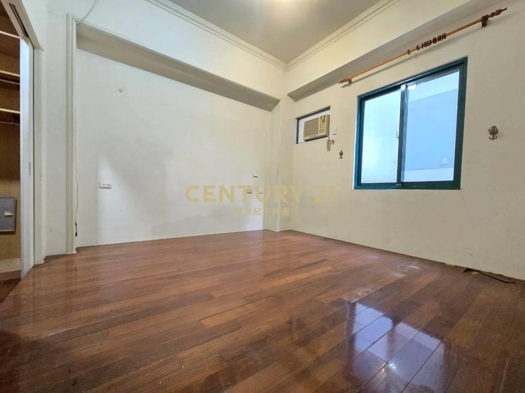 GB299宜市人車分道邊間別墅