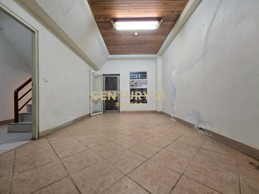 GB299宜市人車分道邊間別墅