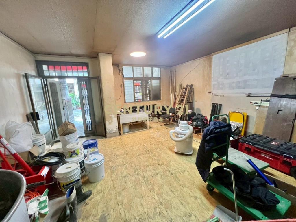 GB303宜市河濱公園旁低總價透天