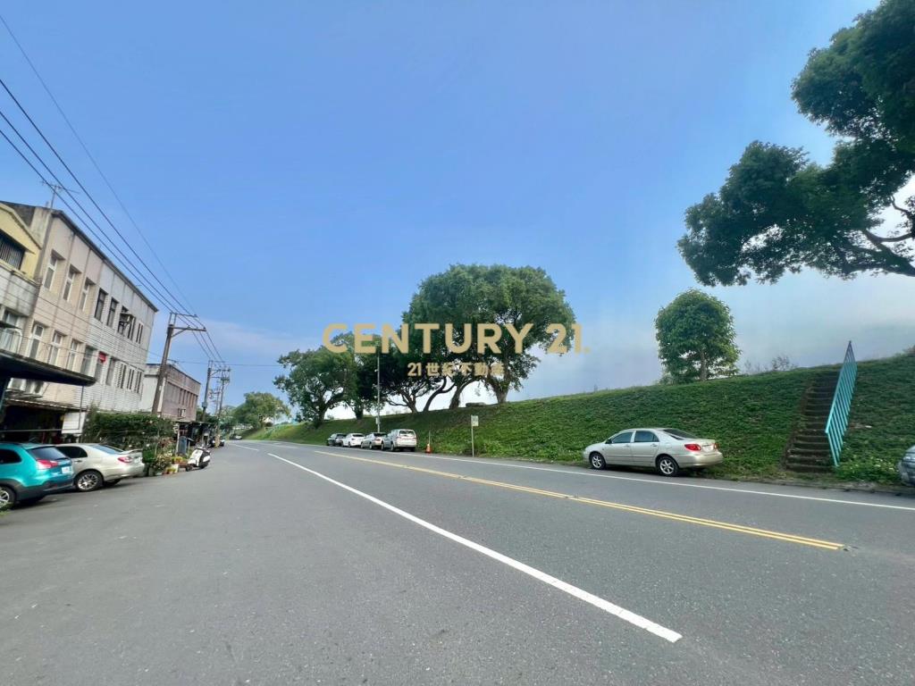 GB303宜市河濱公園旁低總價透天