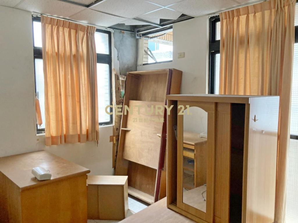 淡大側門收租套房Ⅱ