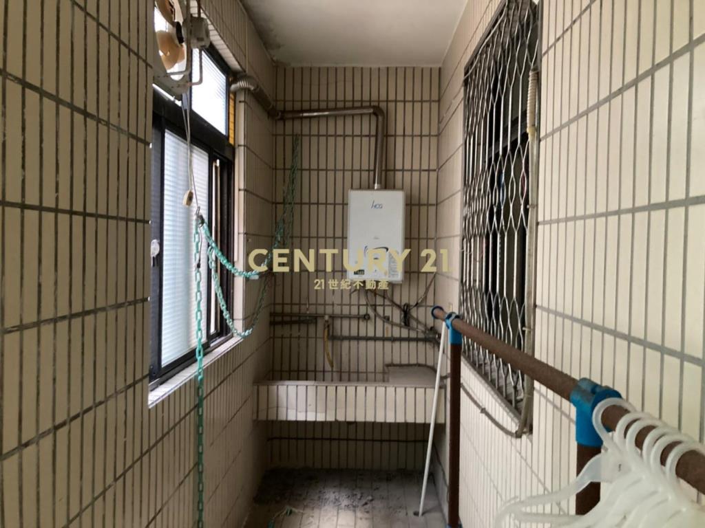 淡大側門收租套房Ⅱ