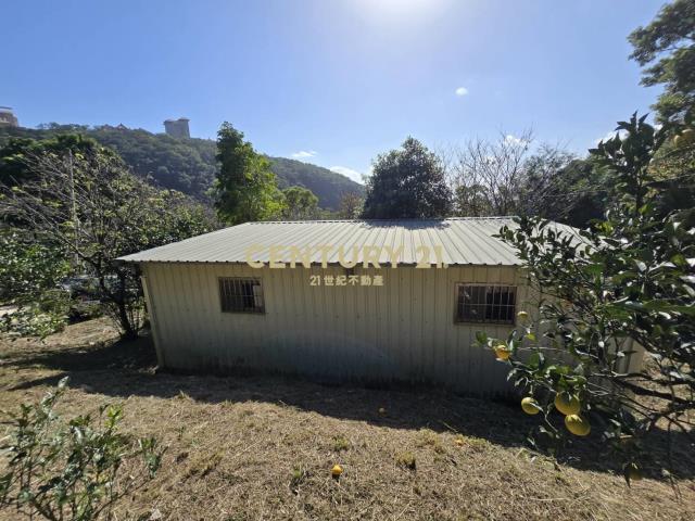 台北市陽明山買土地附合法資材室