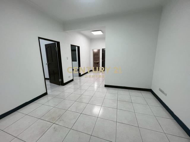 靜巷一樓，竹圍民族商圈