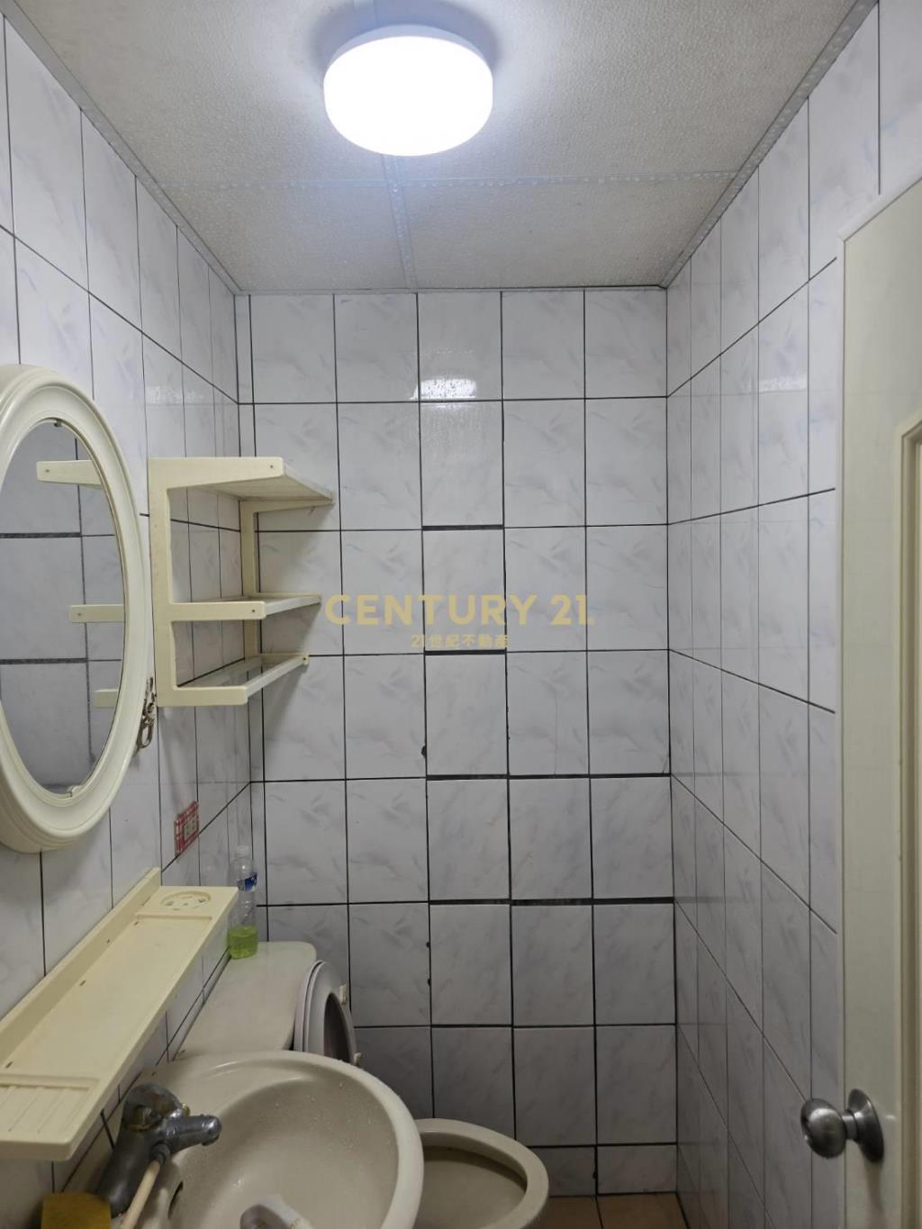 新民街公寓，學區套房