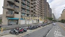 普羅旺斯三角窗金店面