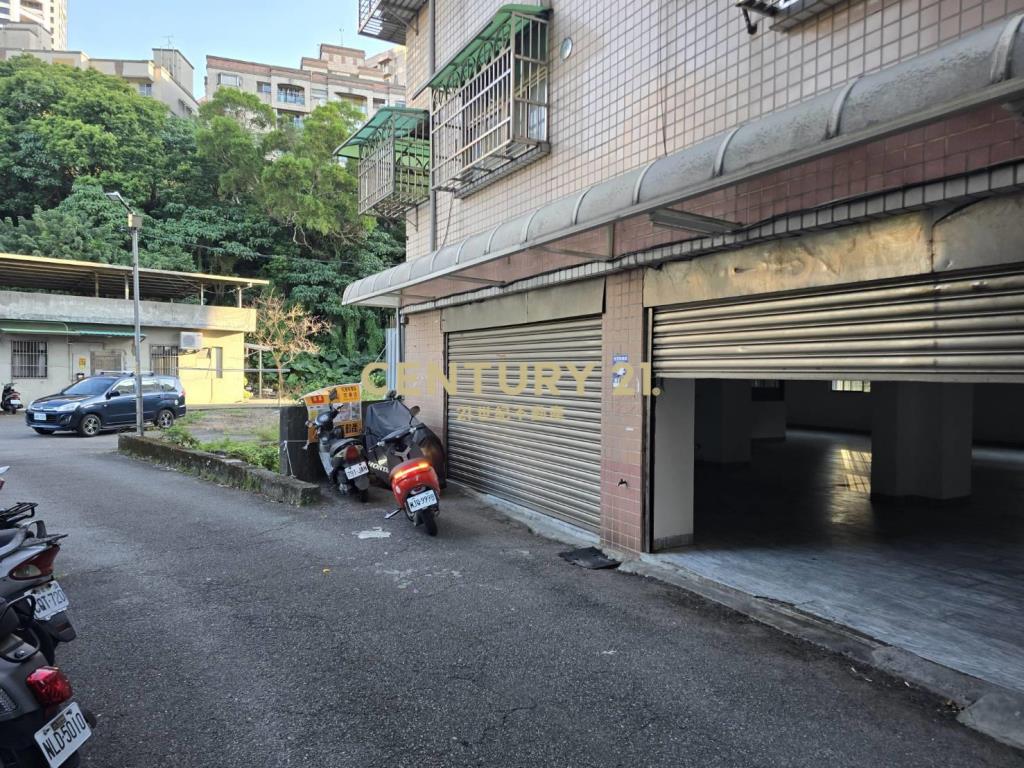 竿蓁二街大空間倉儲辦公