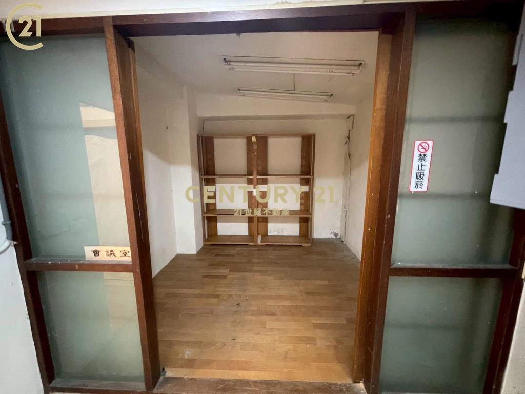 DR42台北建國北路店面