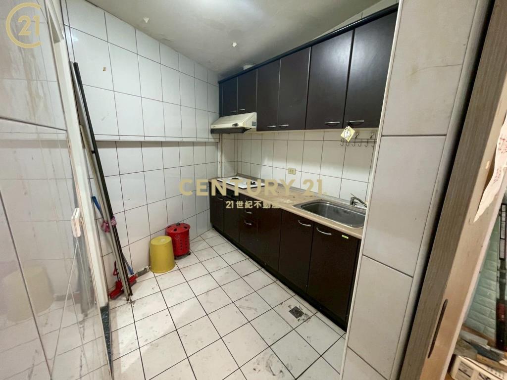 DR42台北建國北路店面