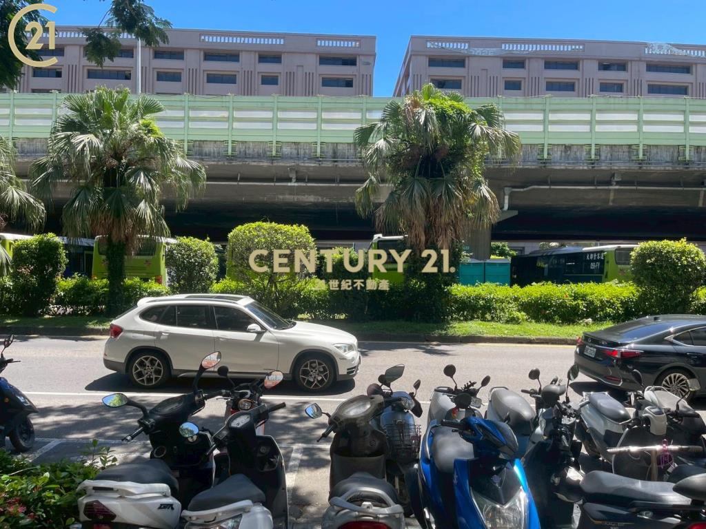 DR42台北建國北路店面