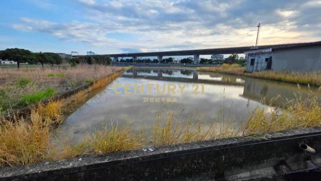 HC151誠售羅東高速公路旁美農地