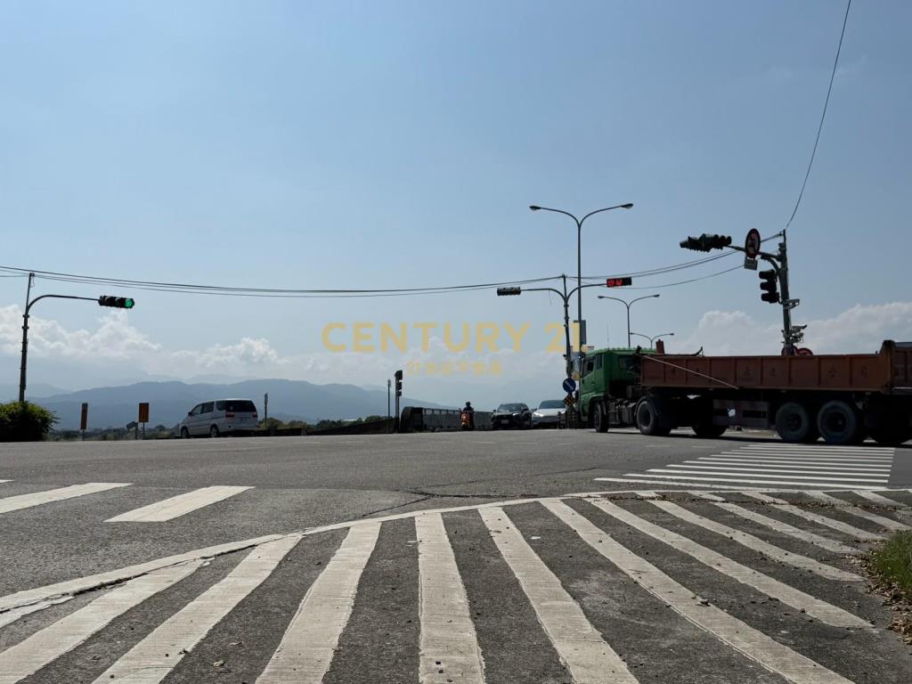 HC152羅東仁愛雙面路增值農地