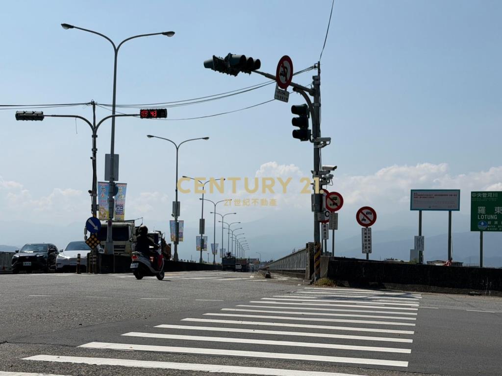 HC152羅東仁愛雙面路增值農地