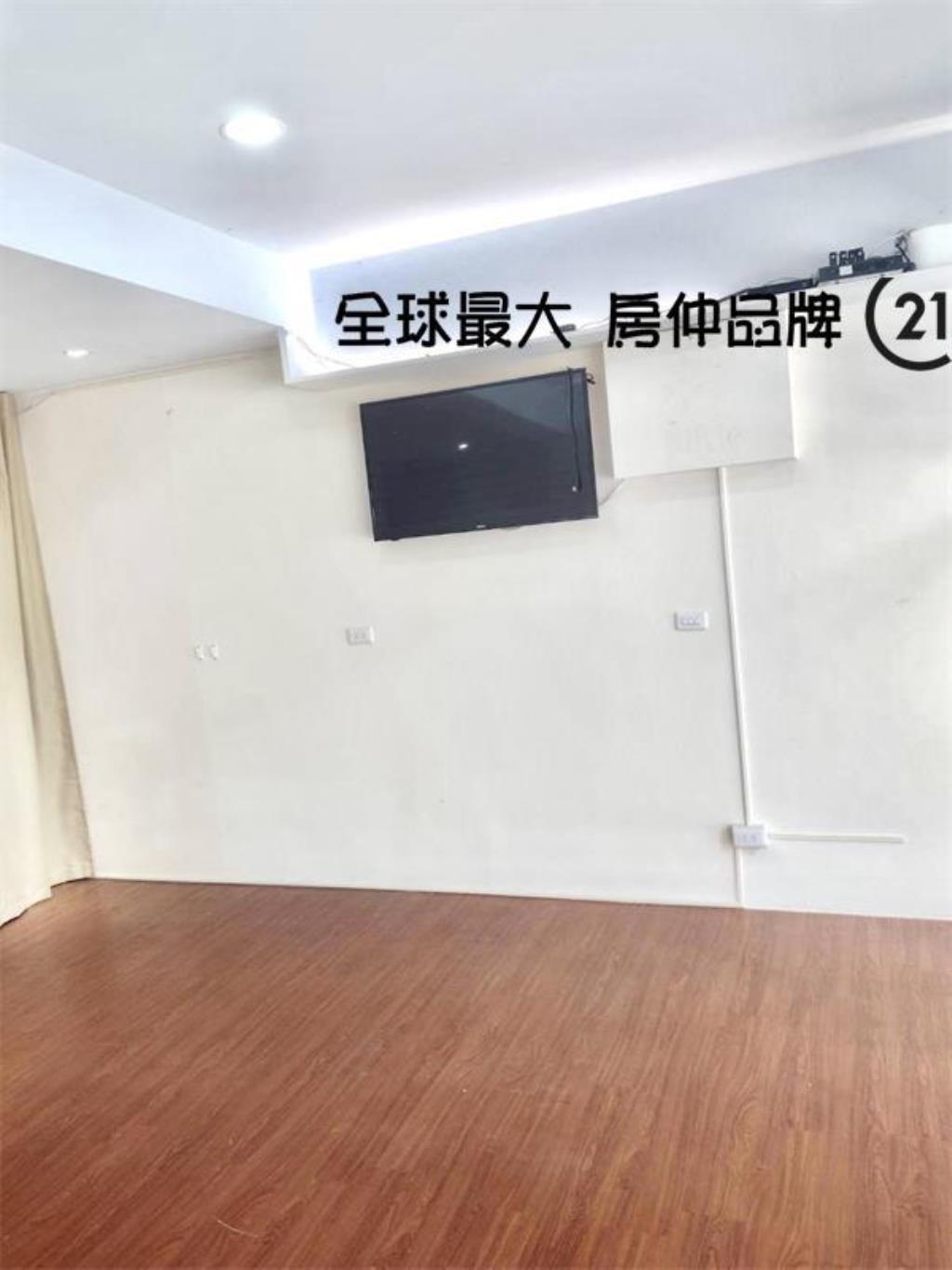 ㊝稚暉收租好停車一樓