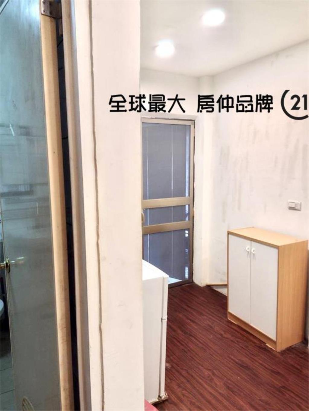 ㊝稚暉收租好停車一樓