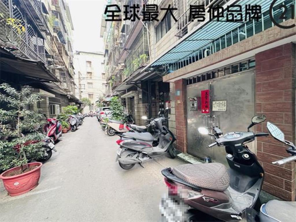 ㊝府中捷運收租五套房