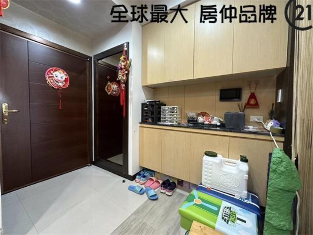 ㊝家麒文化四房車