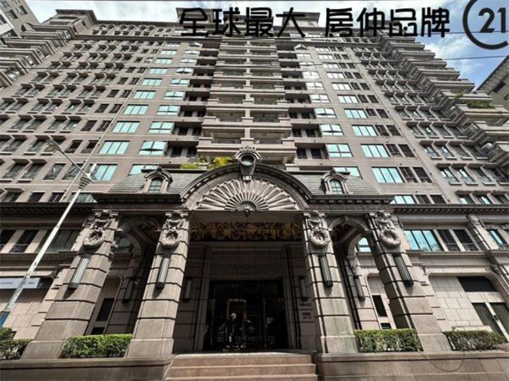 ㊝家麒文化四房車