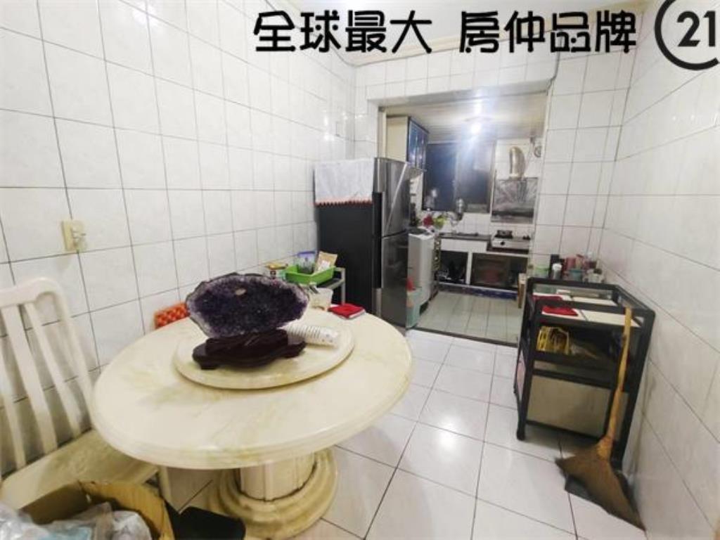 ㊝新埔方正邊間二樓