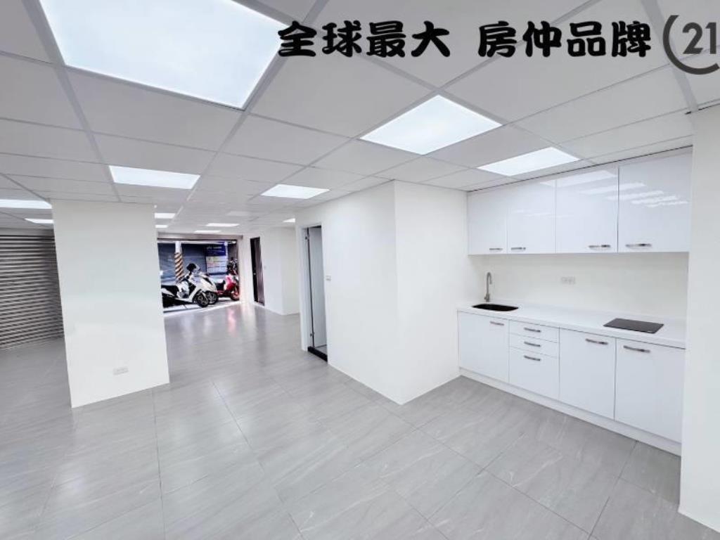 ㊝稀有前後臨路面寬店面